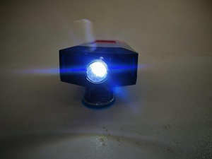 Lampe <span class=keywords><strong>de</strong></span> guidage routier <span class=keywords><strong>de</strong></span> <span class=keywords><strong>patrouille</strong></span> nocturne à piles, lampe torche à LED prismatique haute intensité rouge et bleue clignotante, lampe d'épaule - Product Image 5