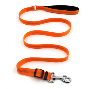 Guinzaglio in schiuma Comfort guinzaglio per cani regolabile 100 a 160cm di notte riflettente corda da passeggio leggera con anello D in acciaio inox - Product Image 2