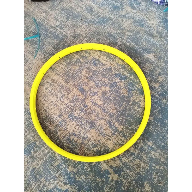 amarillo