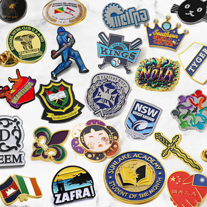Pin Personalizado para Profesor, Broche de Manzana Chapado en Oro, Pin de Metal de Aleación de Zinc Esmaltado, Fabricante para Educadores, Regalos y Eventos Escolares - Product Image 6