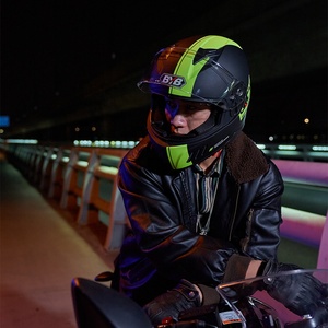 Casques de <span class=keywords><strong>moto</strong></span> BYB/168 2023, fabriqués en usine, <span class=keywords><strong>pas</strong></span> chers, en ABS, à double visière, de haute qualité, pour femmes. - Product Image 5
