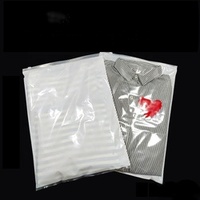 Nouvel emballage en plastique Logo personnalisé sac à fermeture éclair en plastique givré mat pour vêtement t-shirt maillots de bain vêtements