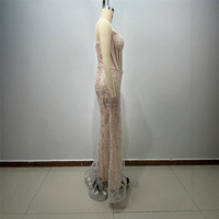 Robe de mariée sirène élégante et haut de gamme, style reine, ornée de perles brillantes et de broderies de sequins, coupe ajustée