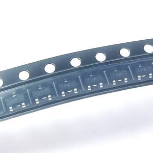 Transistors originaux BC847,<span class=keywords><strong>215</strong></span> SOT-23-3 Bipolaires (BJT) Alimentation Semi-conducteurs discrets Livraison rapide - Product Image 1