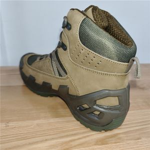 Bottes mi-hautes en daim TSB07 marron foncé avec manches camouflage CP, personnalisées pour la randonnée et la chasse - Product Image 2