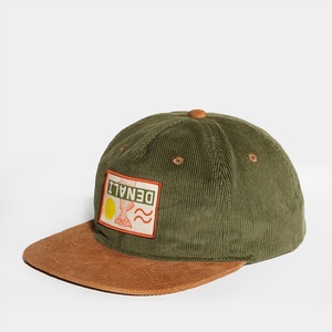 Gorras Personalizadas con Parche Tejido Verde sin Estructura, Gorras de 5 Paneles con Cierre a Presión de Pana - Product Image 2