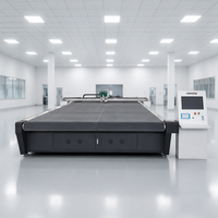 Machine de découpe numérique CNC industrielle avec alimentation automatique CCD pour la production de tissus, de canapés, de rideaux et de tentes