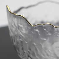 Vente en gros de bols à dessert écologiques en verre borosilicate de haute qualité, faits à la main, émaillés, logo personnalisé, petits bols à salade de fruits, bord ondulé pour