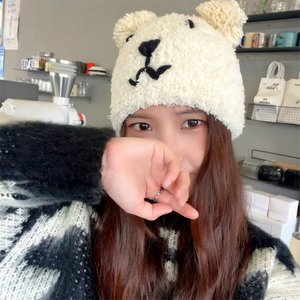 Cappello invernale Unisex con Design a forma di agnello a forma di <span class=keywords><strong>orso</strong></span> stella, protezione per le orecchie calda, tessuto comune - Product Image 1