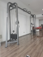 Offres Spéciales : Équipement de Fitness – Machine Crossover Life Fitness, Machine Crossover à Câbles Réglables