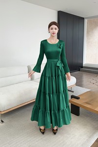 The Oversized Pleated Dress From Africa Is Suitable for Long and Elegant Dresses - Product Image 4