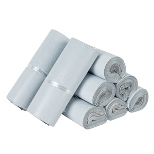 Sac de Courrier Blanc à Basse Pression Feng Ying, Emballage E-commerce en Polyéthylène Auto-Adhésif, Longueur de Scellage 4-5cm, Jinhua Zhejiang - Product Image 3