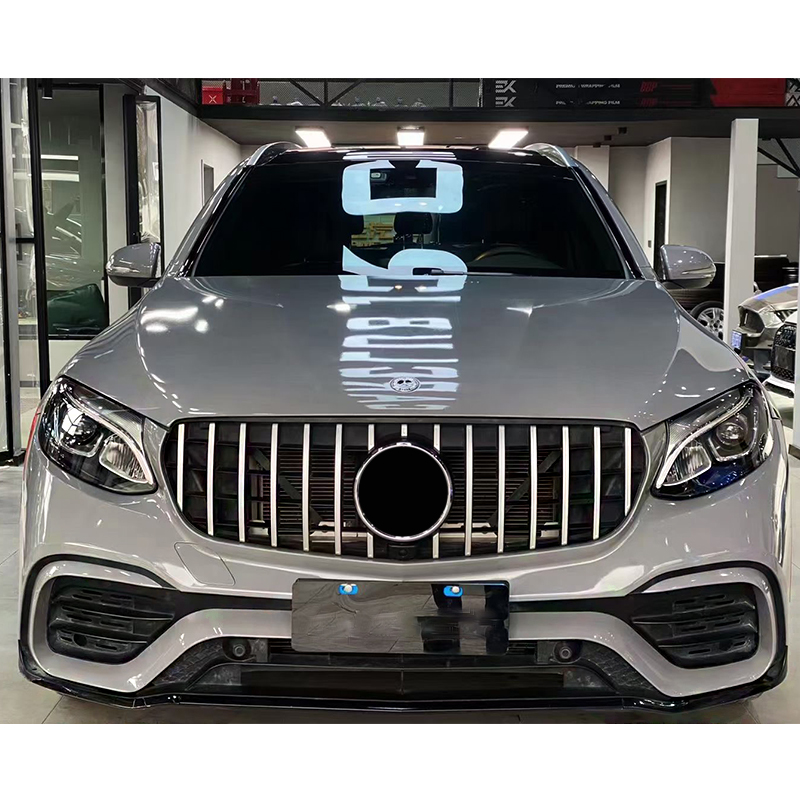 Vücut kiti Mercedes Benz GLC sınıfı X253 2015-2019 için modifiye GLC63 AMG stil