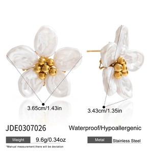 Pendientes de Perlas de Imitación Vintage de Moda, Chapados en Oro de 18k PVD, Acero Inoxidable Hipoalergénico, Joyería para Mujer - Product Image 3
