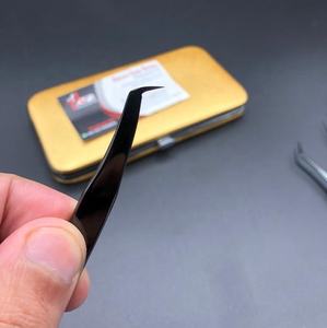 65 Degrés Noir Plasma En Acier Inoxydable Mince Botte Russe Volume Extension De Cils Pince À Épiler Logo Personnalisé Fibre Pointe Pince À Cils - Product Image 1