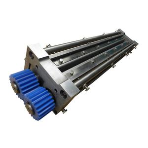 Pièces de rechange de coupe-nouilles carrées <span class=keywords><strong>pour</strong></span> la <span class=keywords><strong>machine</strong></span> de fabrication de nouilles instantanées petite lame de coupe-nouilles automatique - Product Image 2