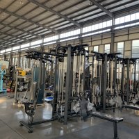 الأكثر مبيعاً محطة تدريب اللياقة البدنية التجارية متعددة الوظائف 4 محطة تدريب القوة