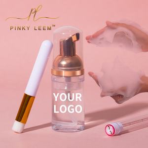 น้ำยาทำความสะอาดขนตาปลอมแบบโฟม บรรจุภัณฑ์ขนาดแกลลอน สำหรับแบรนด์ส่วนตัว โลโก้แบบกำหนดเอง ล้างออกง่าย สูตรวีแกน - Product Image 1