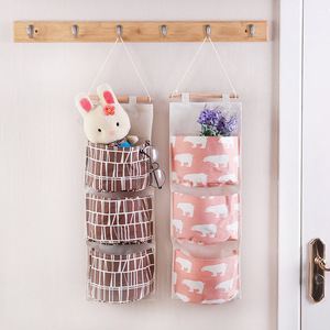 Sac suspendu créatif en coton et lin à 3 compartiments, sac de rangement mural avec trois poches. - Product Image 1