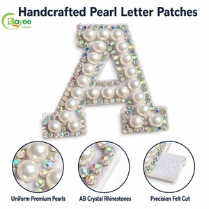 Patchs thermocollants personnalisés 26 lettres, appliqués 3D faits main, perles et strass pour vêtements - Product Image 3