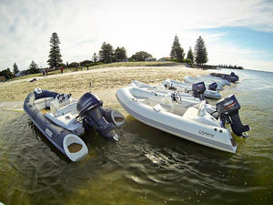 Bote Neumático Liya para 4 Personas, 12.5 pies, Hypalon Japonés, con Costillas de Fibra de Vidrio, Precio - Product Image 5