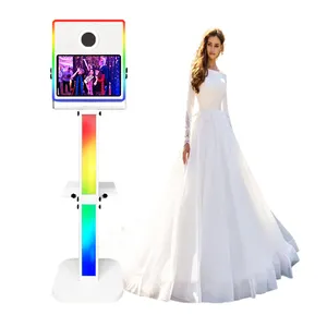 शादी के लिए वेडिंग डीएसएलआर फोटो बूथ 15.6 इंच टच स्क्रीन सेल्फी मशीन एलईडी फ्रेम कैमरा और प्रिंटर
