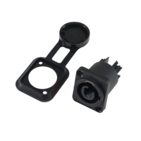 Connecteur d'alimentation CA robuste pour éclairage de scène extérieur, prise de sortie orange IP65 résistante aux UV pour mur vidéo LED et audio