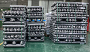 Couvre-sol de jardin Barrière contre les <span class=keywords><strong>mauvaises</strong></span> <span class=keywords><strong>herbes</strong></span> Tissu <span class=keywords><strong>anti</strong></span>-herbe pour <span class=keywords><strong>gazon</strong></span> artificiel Football Sports - Product Image 3