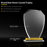 Plaque créative en cristal haute transparence pour anniversaire Activités commerciales Souvenir Design personnalisé Trophée de plaque en cristal