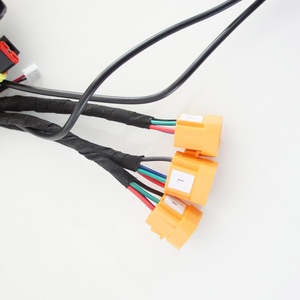 定制踏板车线束，带发光二极管灯和插座，质优价廉的电缆组件 - Product Image 4