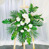 Rangkaian Bunga Peony Putih Buatan, Daun Palem Hijau, Hiasan Bunga untuk Pernikahan, Dekorasi Latar Belakang Bunga di Easel