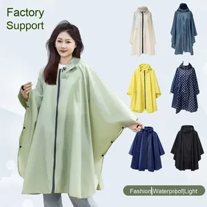 <span class=keywords><strong>Chubasquero</strong></span> impermeable moderno con logotipo Nuevo diseño de capa universal para senderismo al aire libre Elegante para acampar en Japón y Corea - Product Image 2