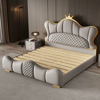 Lit Double Luxe Confortable et Rembourré, Cadre en Bois, Taille Queen et King, Vente en Gros - Nouveauté !