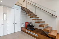 Shinoviko — escalier en bois massif moderne, jouet pour enfants, d'escalier flottants en hauteur, ouvert, 2022