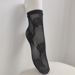 Calzini Shorts a rete <span class=keywords><strong>con</strong></span> Logo personalizzato da donna <span class=keywords><strong>con</strong></span> motivo a rosa elastico alla caviglia <span class=keywords><strong>calze</strong></span> a rete nere - Product Image 4