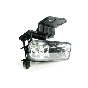 Feux de conduite compatibles Chevrolet SILVERADO 99-02 SUBURBAN, best-seller, commerce électronique transfrontalier, feux antibrouillard avant - Product Image 2