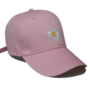 Gorra trucker de gamuza barata al por mayor con visera curva, bordada, de malla, lisa, deportiva - Product Image 4