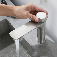 Fabricant de robinets sans contact, robinet de lavabo en laiton à poignée unique avec fonction de détection automatique