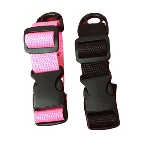 Hebillas de Plástico con Bloqueo Automático de 2.5cm y 3.8cm para Aplicaciones de Flejado y Unión - Product Image 3