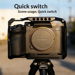 Cage pour appareil photo A7m4, compatible <span class=keywords><strong>A7R5</strong></span> A7M3, conception originale brevetée, accessoires verticaux pour photographie et streaming en direct - Product Image 3