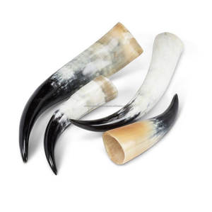 Corne à boire de buffle avec support en cuir et produit fait à la main corne à boire Viking polie corne la plus tendance - Product Image 4