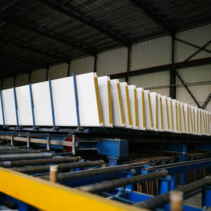 Panneau sandwich en <span class=keywords><strong>laine</strong></span> <span class=keywords><strong>de</strong></span> <span class=keywords><strong>roche</strong></span> à <span class=keywords><strong>prix</strong></span> d'usine, bon <span class=keywords><strong>prix</strong></span>, isolation ignifuge, acier coloré, polyuréthane, bord en <span class=keywords><strong>laine</strong></span> <span class=keywords><strong>de</strong></span> <span class=keywords><strong>roche</strong></span> - Product Image 2