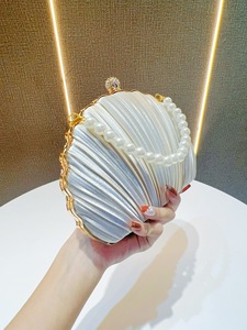 Fashion Shell Pleated Pearl <b>Clutch</b> Bag Women <b>Wedding</b> Evening bags Chain Shoulder Handbag Luxury Ladies party Evening Bag - Product Image 4