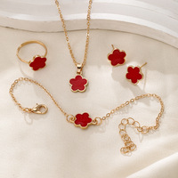Flor de concha de lujo para mujer 4 unids/set 2024 nueva moda trébol de cinco hojas conjuntos de joyería