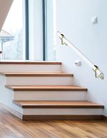 Main courante d'escalier intérieur en acrylique Main courante d'escalier à poteau transparent Support doré Garde-corps à montage mural Lucite Rod Balustrades Main courante