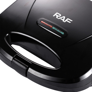Machine à <span class=keywords><strong>sandwich</strong></span> à motif de dessin animé RAF avec revêtement antiadhésif et chauffage de 750W pour un petit-déjeuner rapide et facile - Product Image 5