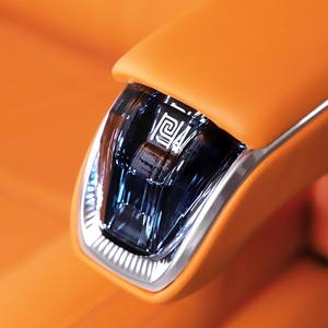 Siège de voiture modifié avec charge sans fil à gravité zéro Feigeer Tech Upgrade pour Toyota Land Cruiser, Lincoln Navigator, Range Rover, Vito - Product Image 6