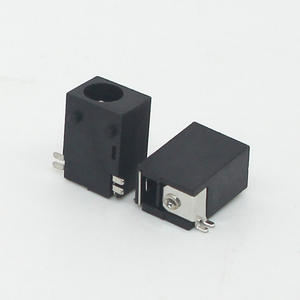 แจ็คไฟ DC รุ่น DC-047, ซ็อกเก็ต SMD แบบ 4 ขาแนวนอน |   ขั้วต่อ DC แบบติดตั้งบนแผงวงจร รุ่น 35135 - Product Image 1