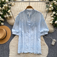 Chemisier d'été décontracté pour femme à col montant, manches courtes bouffantes, broderie en dentelle, coupe ample, idéal pour le quotidien