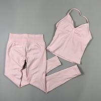 Offre Spéciale : Ensemble de Yoga Ultra-Élastique avec Haut de Sport Halter Rembourré, Respirant et Tendance pour l'Entraînement en Extérieur